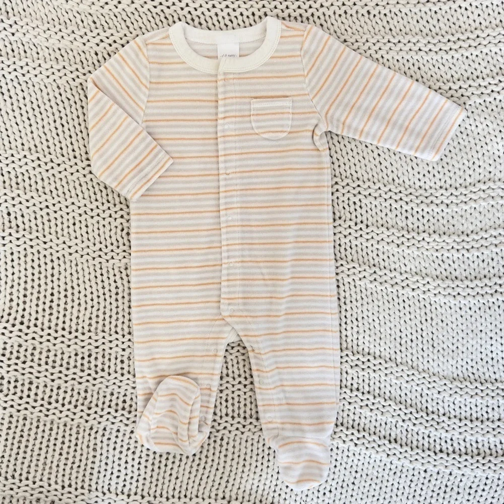 Old Navy Stripped Sleep & Play Footed Onesie Size 3-6 Months